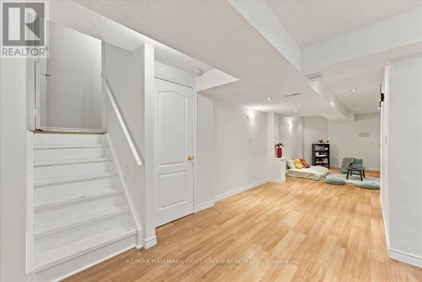 14 Hollier Drive — photo 36 of 40