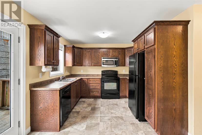 74 Faulkner Street — photo 13 of 35