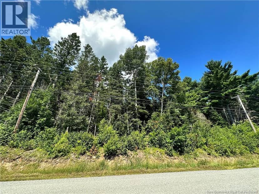 Lot Route 105 — photo 1 of 4