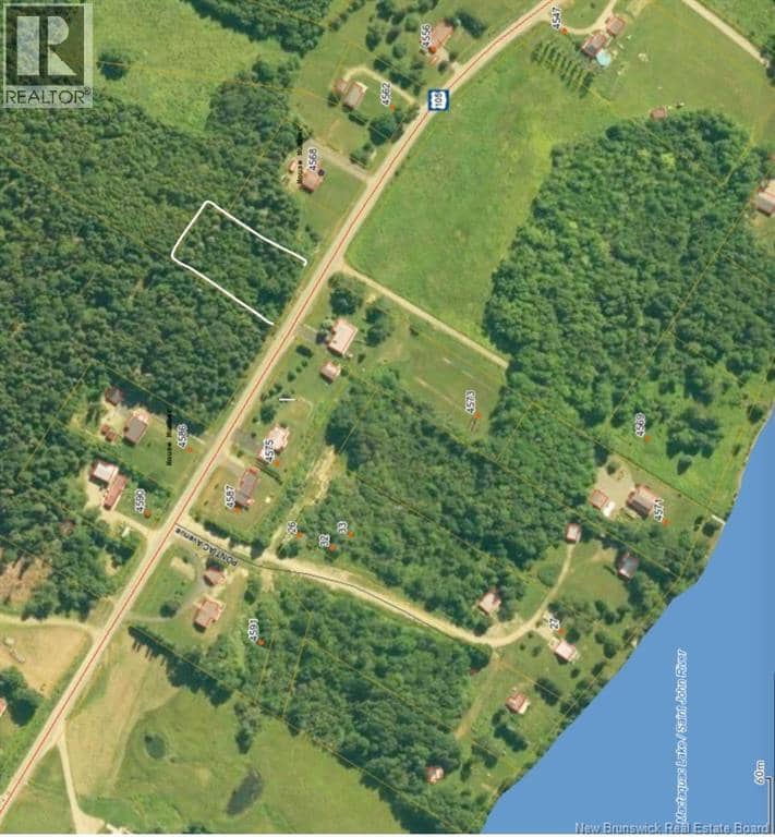 Lot Route 105 — photo 2 of 4