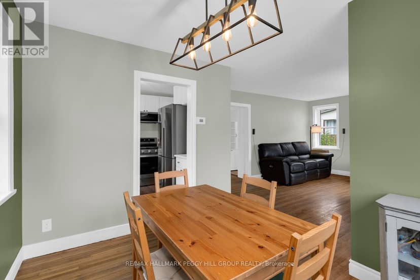 1556 Flos Rd 4 W, Springwater, photo 6