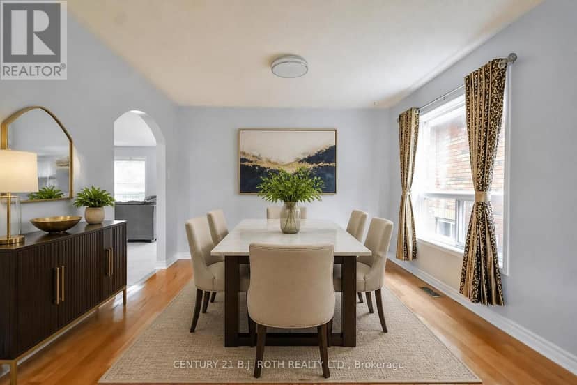 17 Crompton Drive — photo 12 of 40