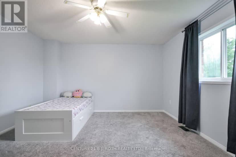 17 Crompton Drive — photo 17 of 40