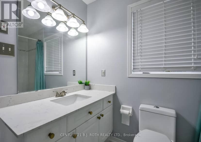 17 Crompton Drive — photo 26 of 40