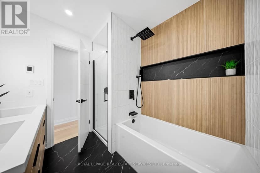 655 Netherton Crescent — photo 19 of 40