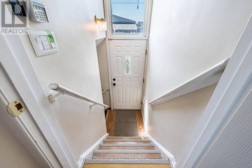 151 Lanyard Road — photo 15 of 21