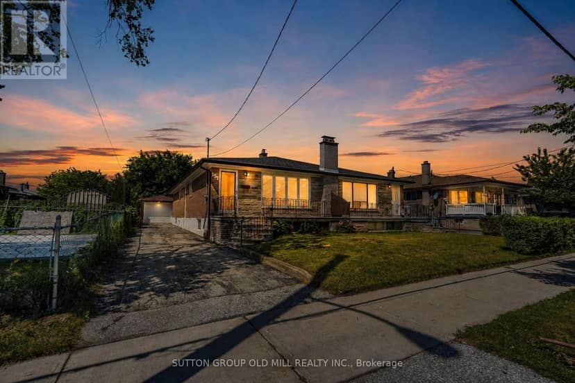 151 Lanyard Road, Toronto, photo 4