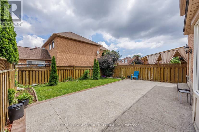 7339 Black Walnut Trail — photo 32 of 40