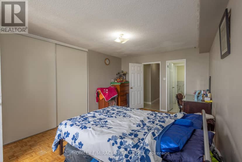 1007 - 49 Silverstone Drive — photo 35 of 40