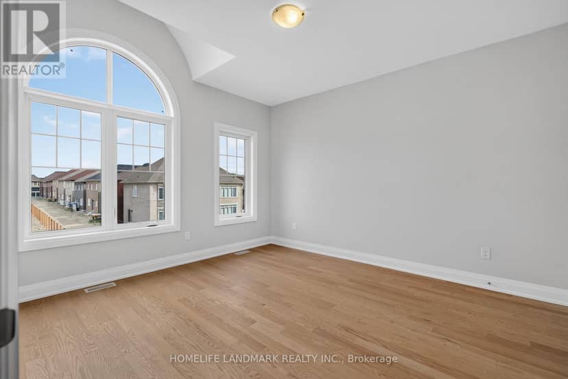 219 Seguin Street — photo 26 of 40