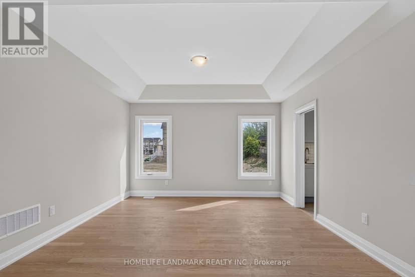 219 Seguin Street — photo 8 of 40