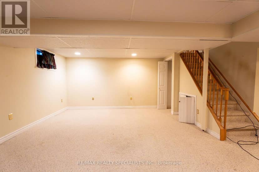 26 Vivaldi Crescent — photo 24 of 40