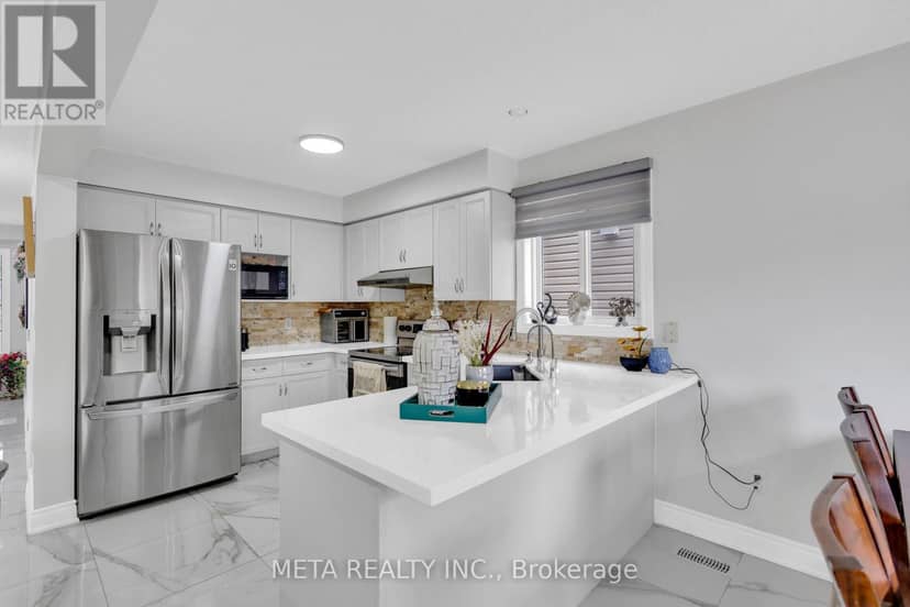 497 Langlaw Drive — photo 14 of 37