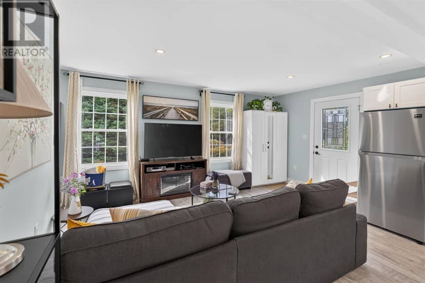 105 Forest Hills Lane — photo 33 of 40