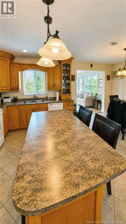 42-44 Beech Street — photo 5 of 22