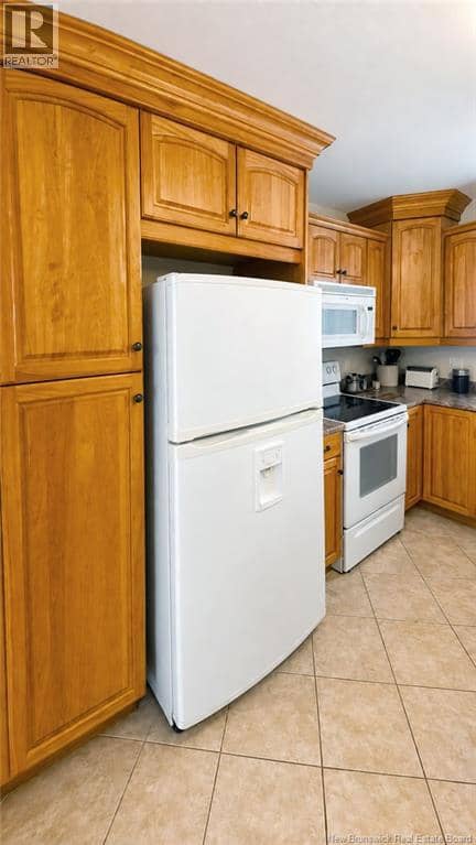 42-44 Beech Street — photo 6 of 22
