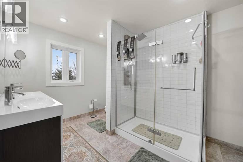 10 & 20, 30245 Range Road 12 — photo 14 of 40