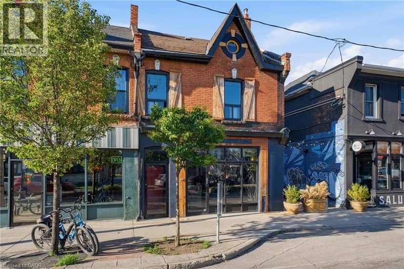 355 BARTON Street E — photo 3 of 30