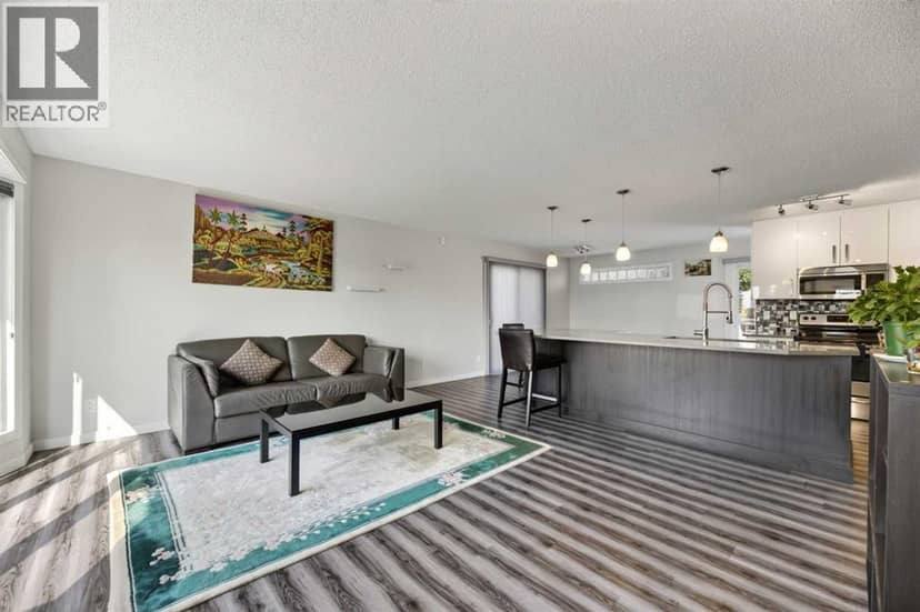 8035 Huntwick Crescent NE, Calgary, photo 4