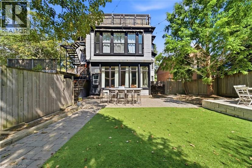 347 QUEEN Street S — photo 37 of 40