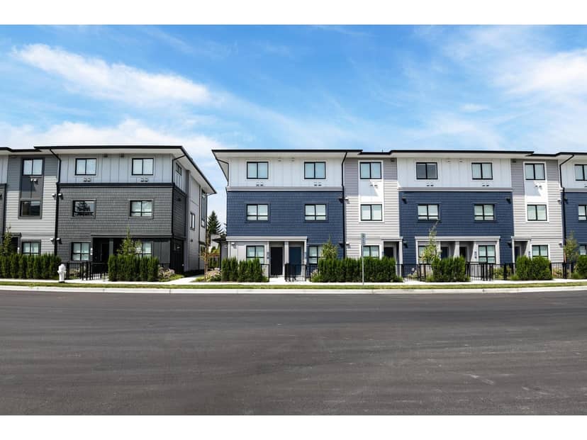 8 33520 KINGSTON AVENUE, Abbotsford