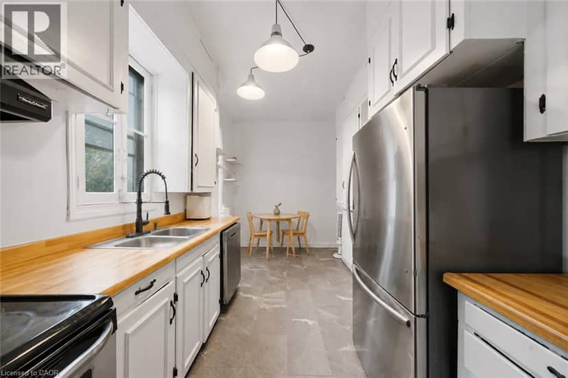 347 QUEEN Street S — photo 29 of 40