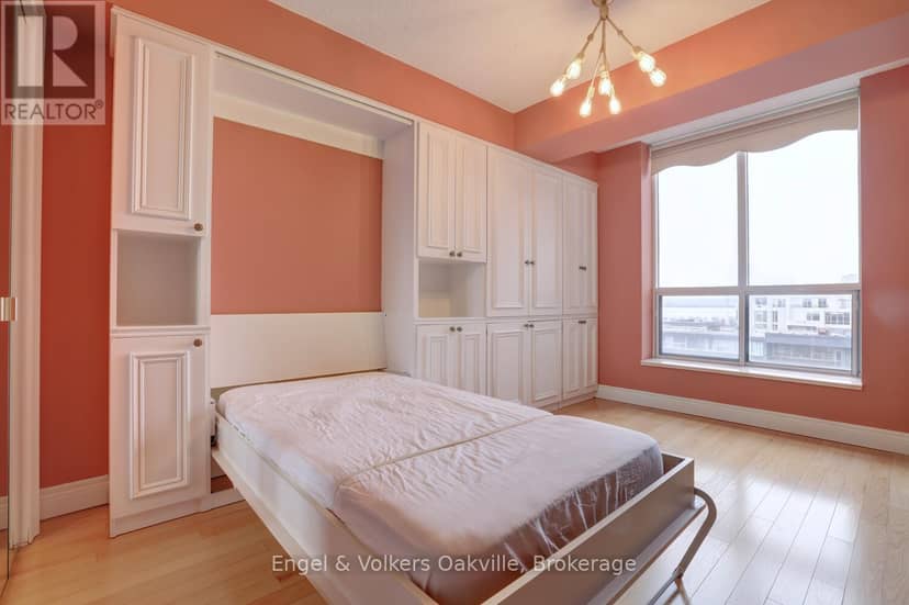 1402 - 442 Maple Avenue — photo 31 of 40