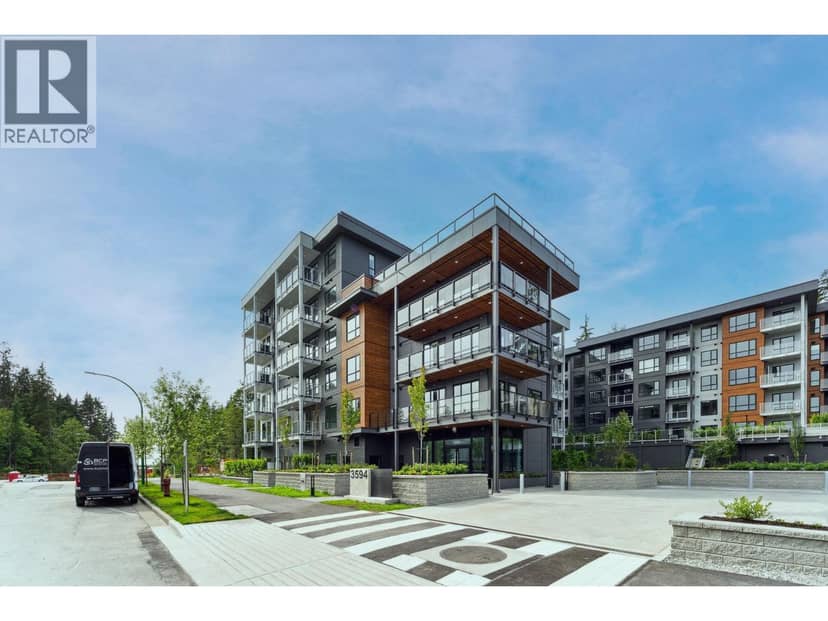 209 3594 MALSUM DRIVE, North Vancouver