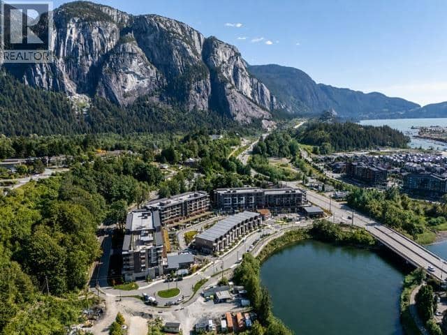 308 1500 SCOTT CRESCENT, Squamish