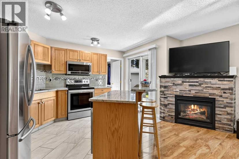 105, 5105 Valleyview Park SE — photo 9 of 40