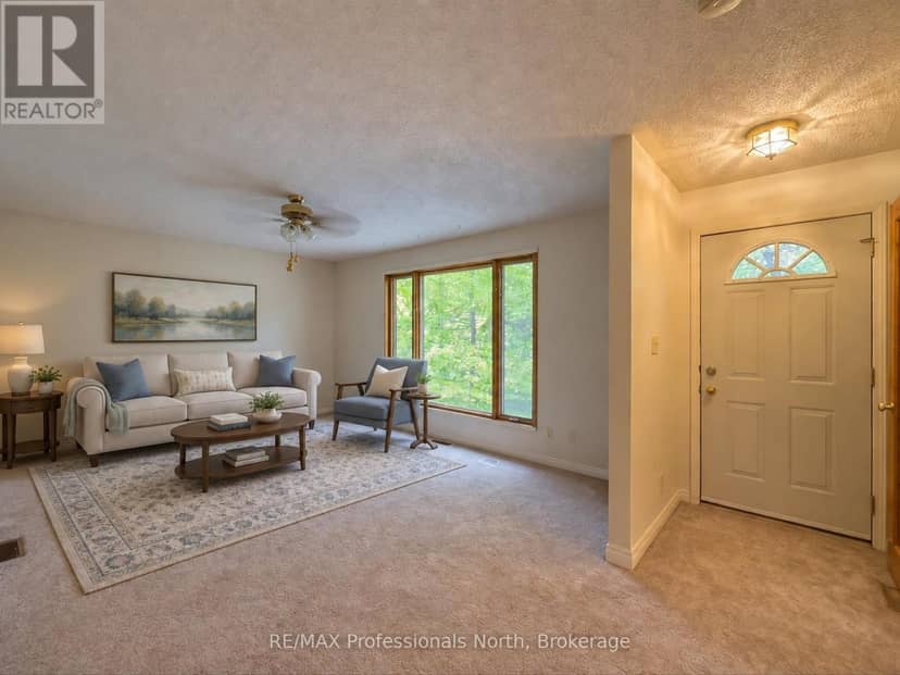 5110 Muskoka 117 Road — photo 10 of 24