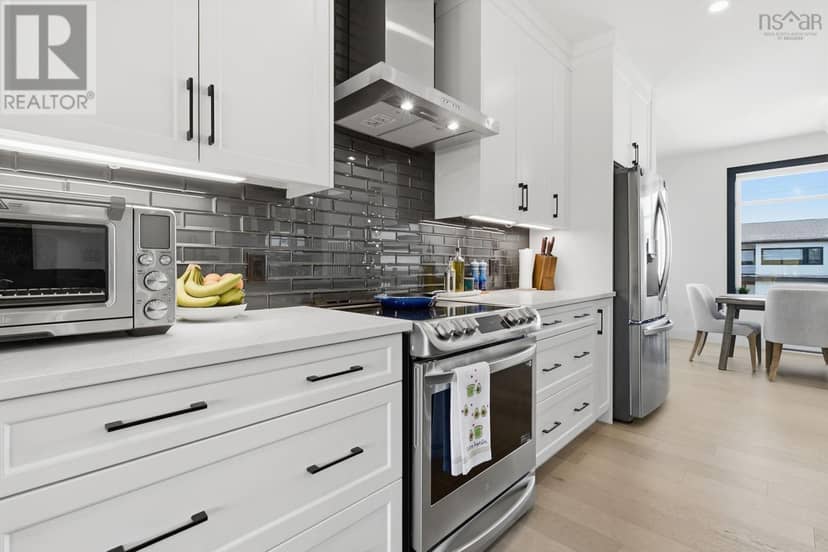 307 Marketway Lane — photo 9 of 36