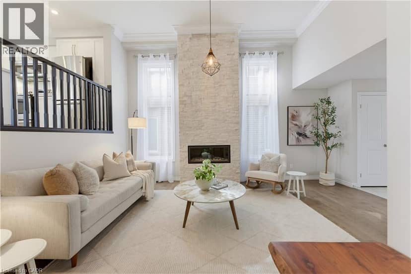 251 CRANBROOK Street — photo 4 of 35