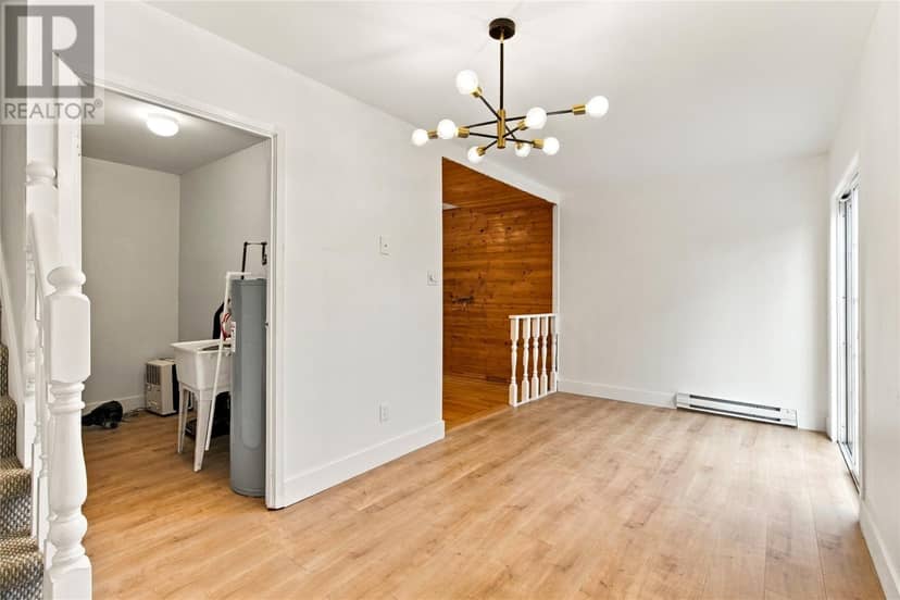 42 Mooney Crescent — photo 14 of 23