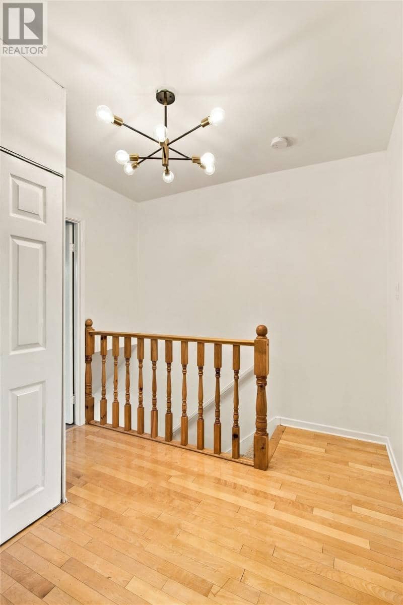 42 Mooney Crescent — photo 21 of 23