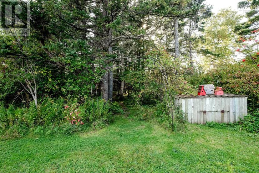 21 Nancy Lane — photo 37 of 40