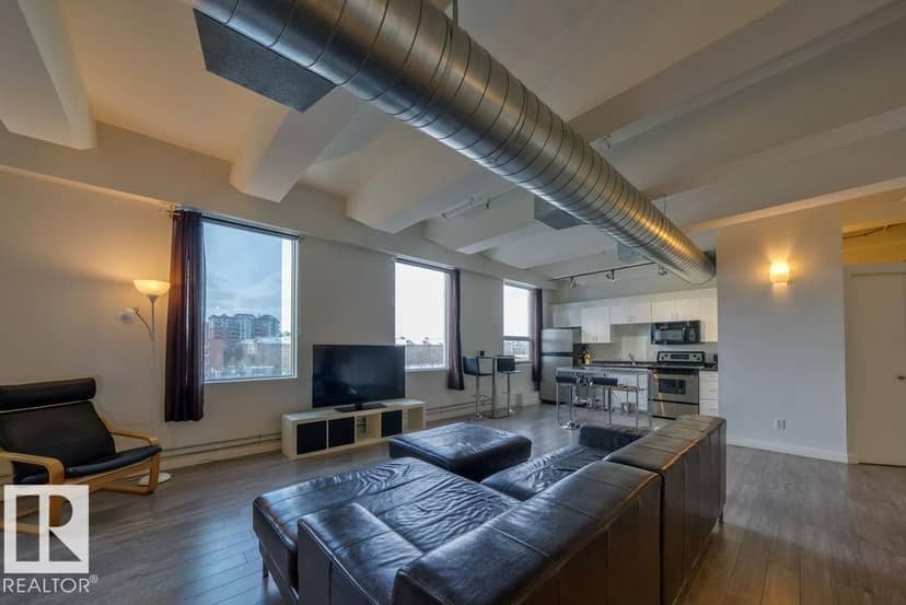 #302 10105 109 ST NW, Edmonton, photo 3
