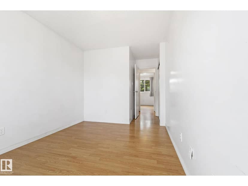 3122 142 AV NW — photo 25 of 40