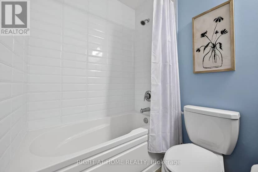 229 - 128 Grovewood Common — photo 32 of 40