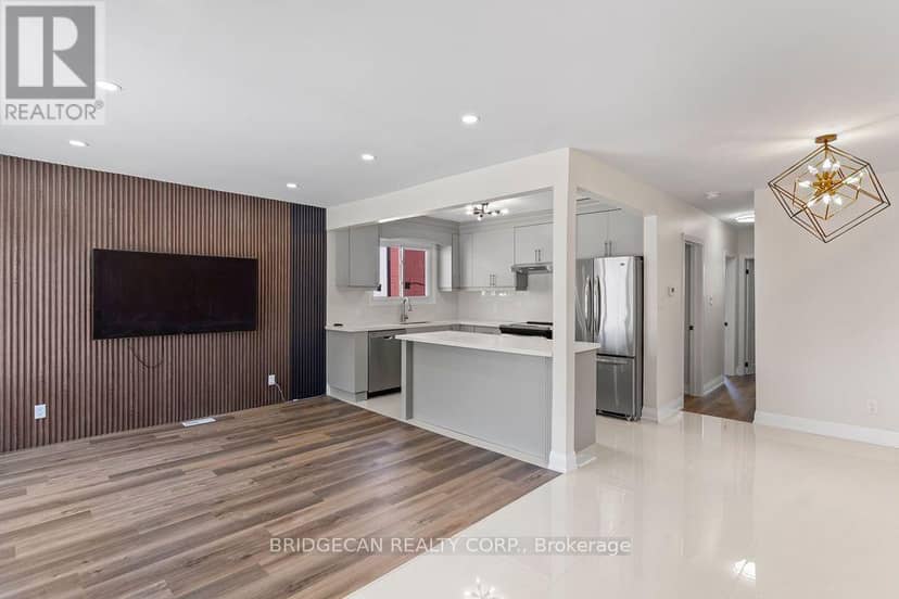 73 Adair Avenue S, Hamilton, photo 3