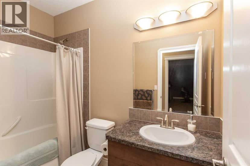 261066 Township Road 422 — photo 35 of 40