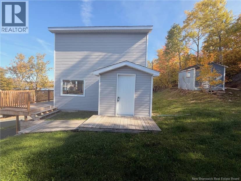 162 Ferguson Street — photo 11 of 22