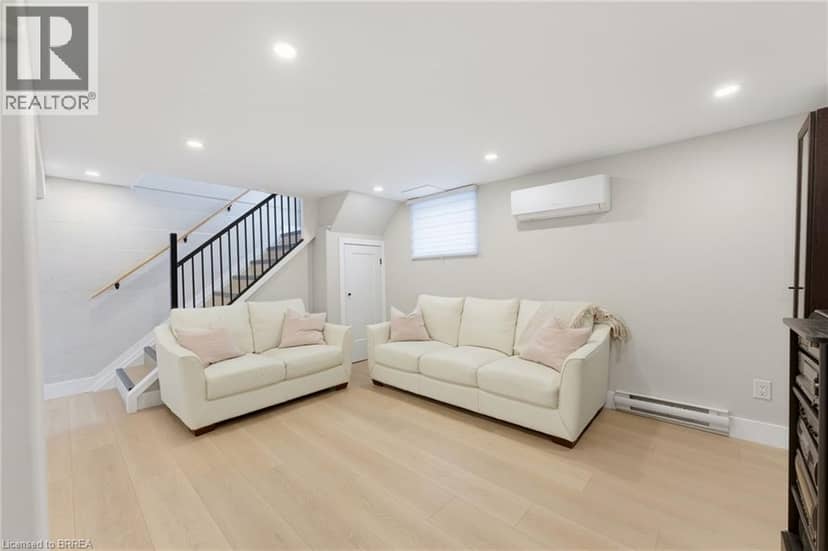 52 BURWELL Street — photo 11 of 24