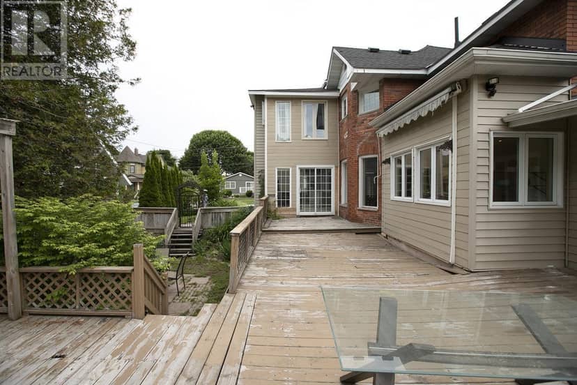 124 Upton RD — photo 9 of 40
