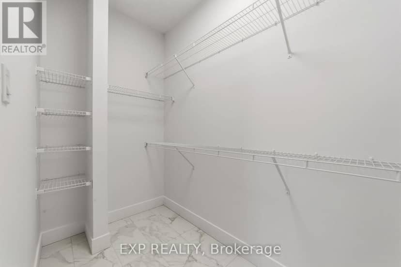 30 - 430 Head Street N — photo 19 of 31