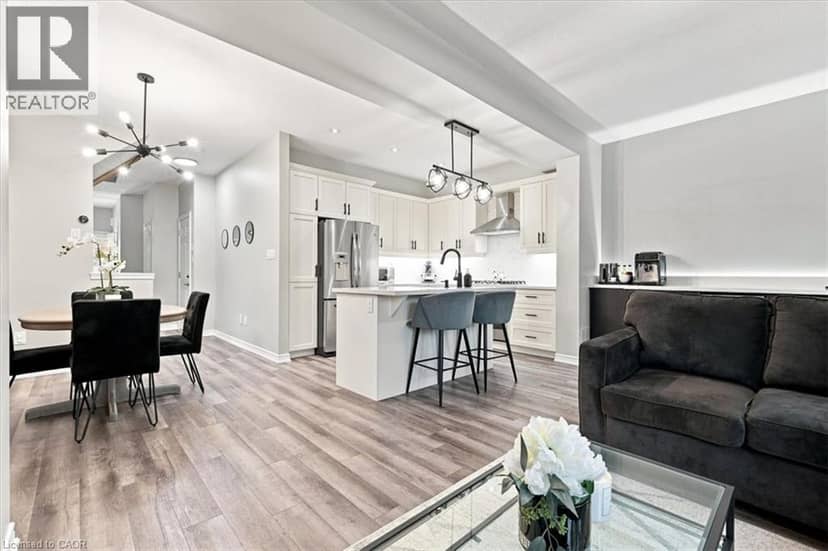 215 DUNDAS Street E Unit# 47 — photo 22 of 40