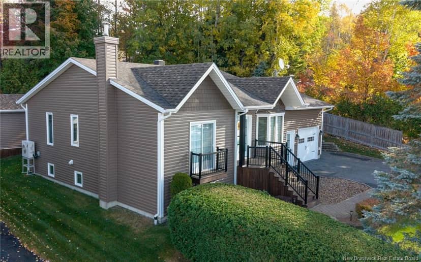 56 des Gouverneurs Street, Edmundston, photo 2