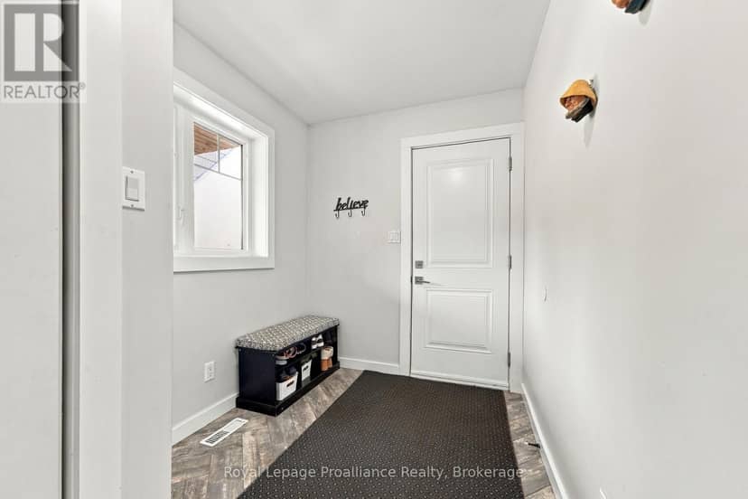 1390A Mudcat Road — photo 22 of 40