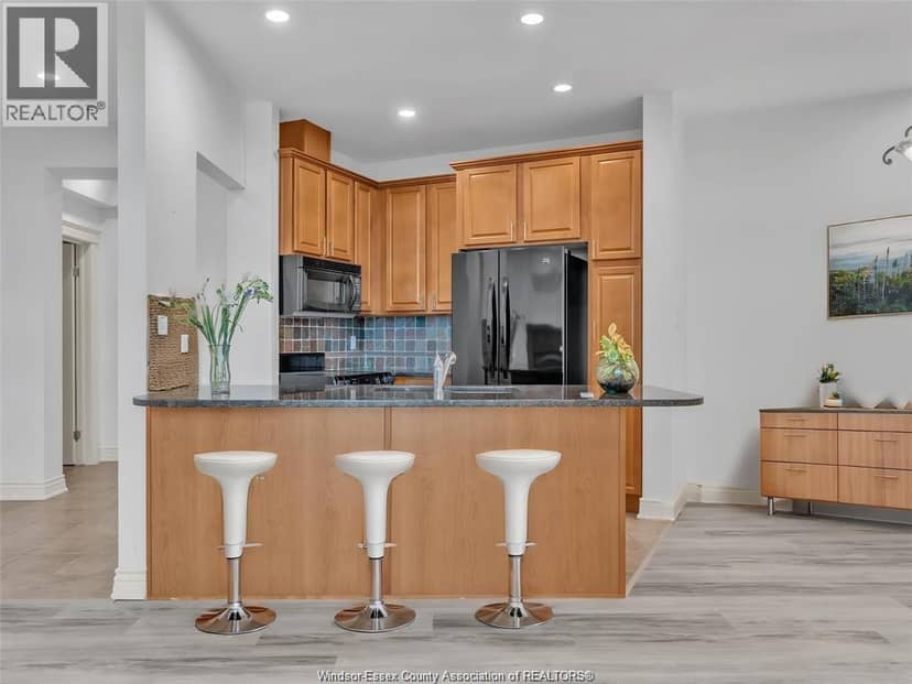 1225 RIVERSIDE Unit# 509 — photo 18 of 40