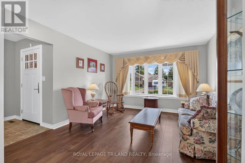 45 Parkview Drive — photo 10 of 38